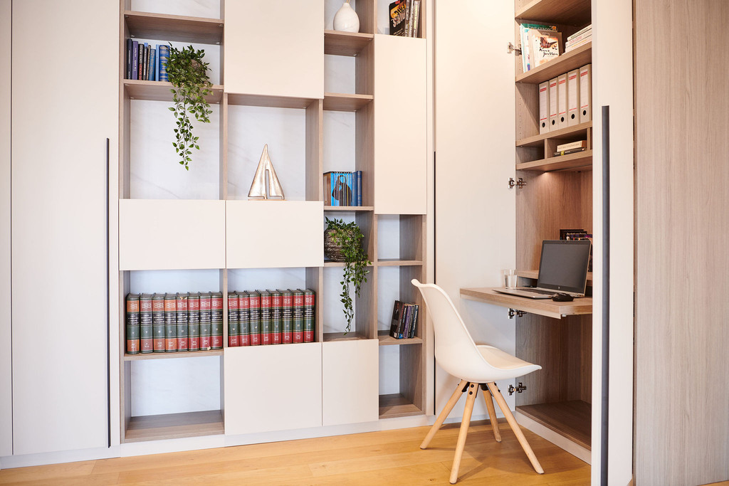 aménagements petits espaces bureau sur mesure bibliothèque