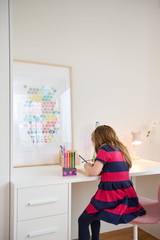 chambre d'enfant rose bureau sur mesure Camber