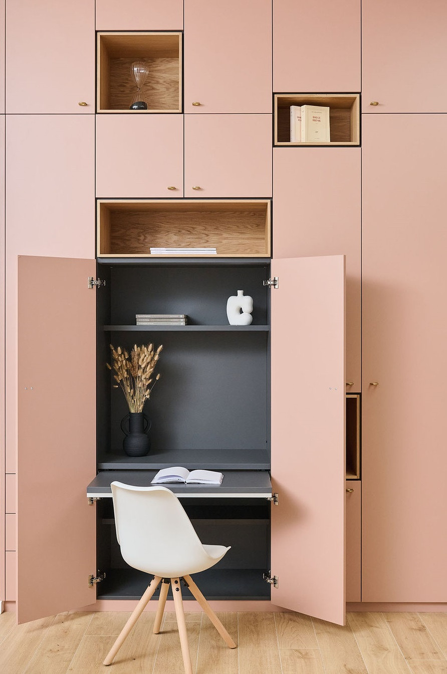 Inklapbaar bureau in roze