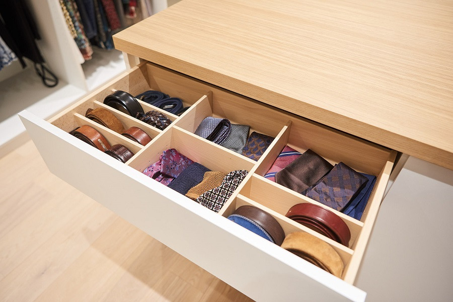 dressing sur mesure tiroir ceintures