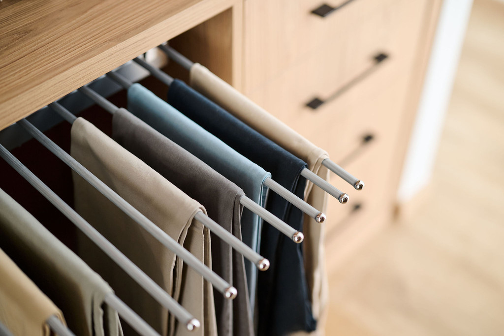 Broekhouder op maat open dressing
