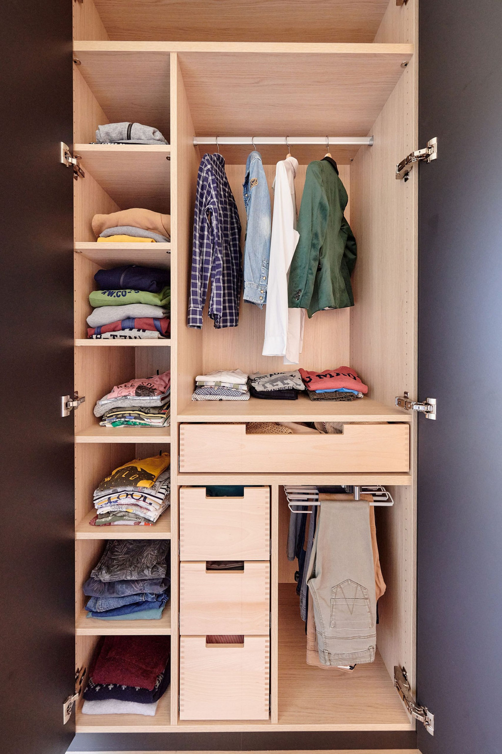 dressing noir sur mesure camber