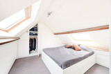 zolder slaapkamer opbergruimte kasten op maat Camber master bedroom