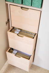 maatkast met lades voor hangmappen