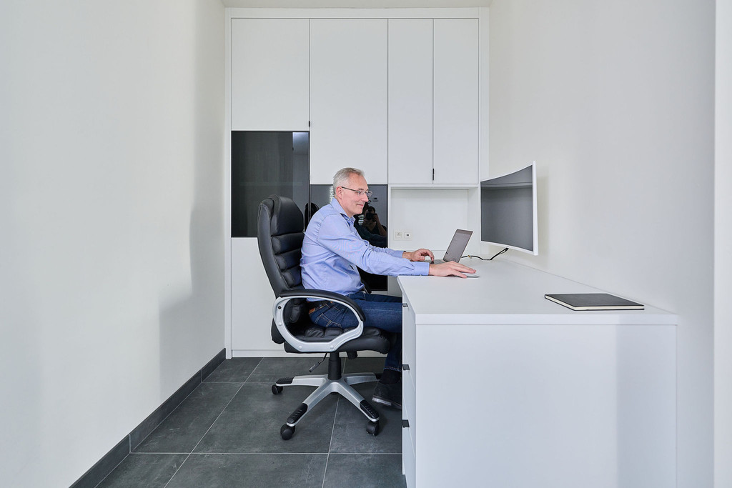 meubles de bureau