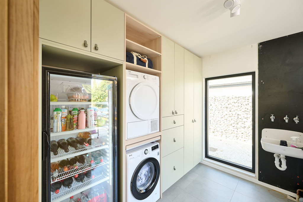 Alles in orde - Ingemaakte kast voor de wasberging