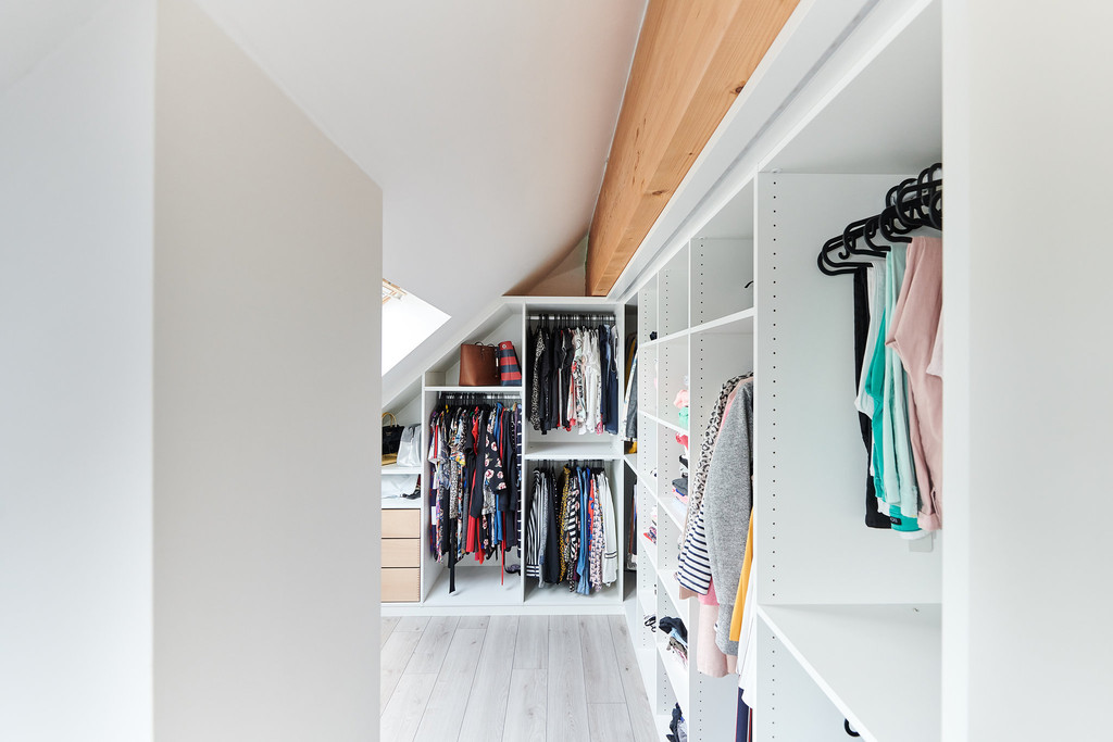 inrichten dressing maatkasten