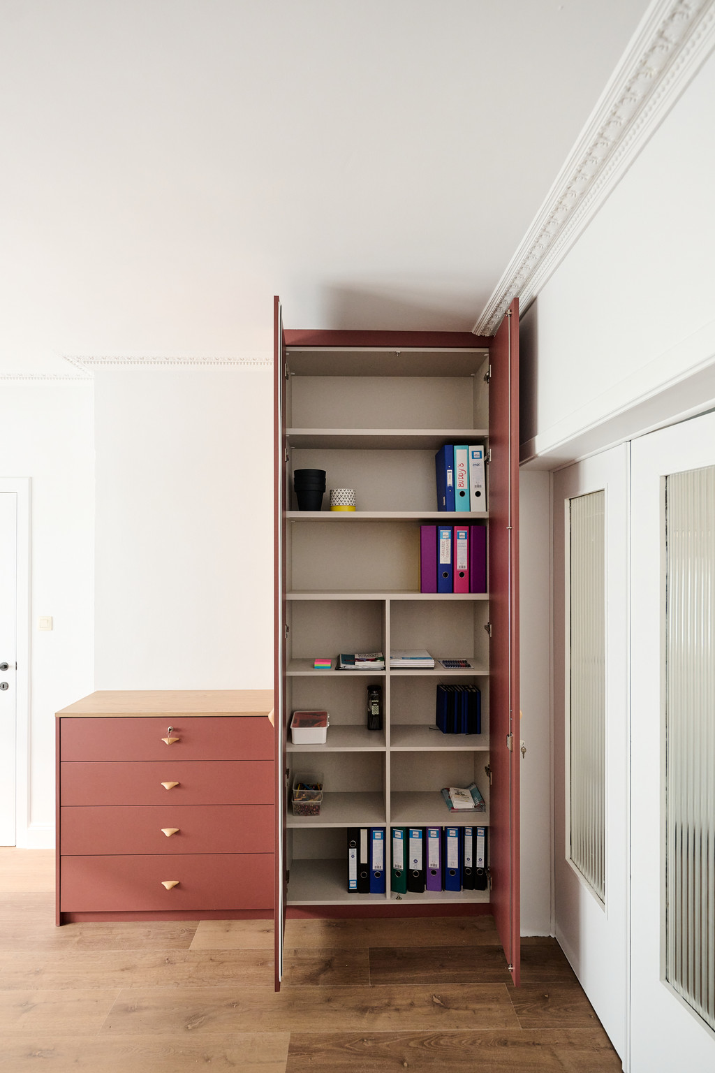 Meuble de classement sur mesure moderne et pratique