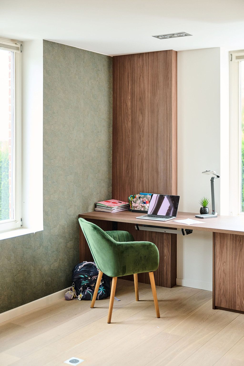 bureau enfant en bois sur mesure