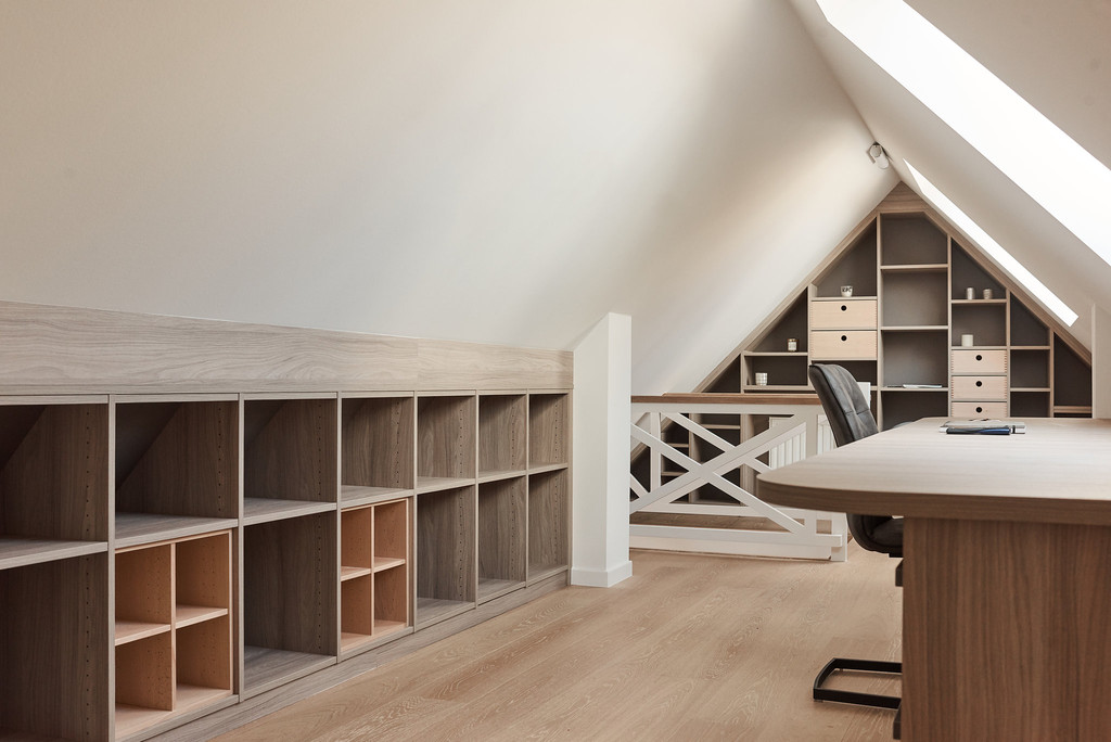 aménagement sous pente bureau sur mesure