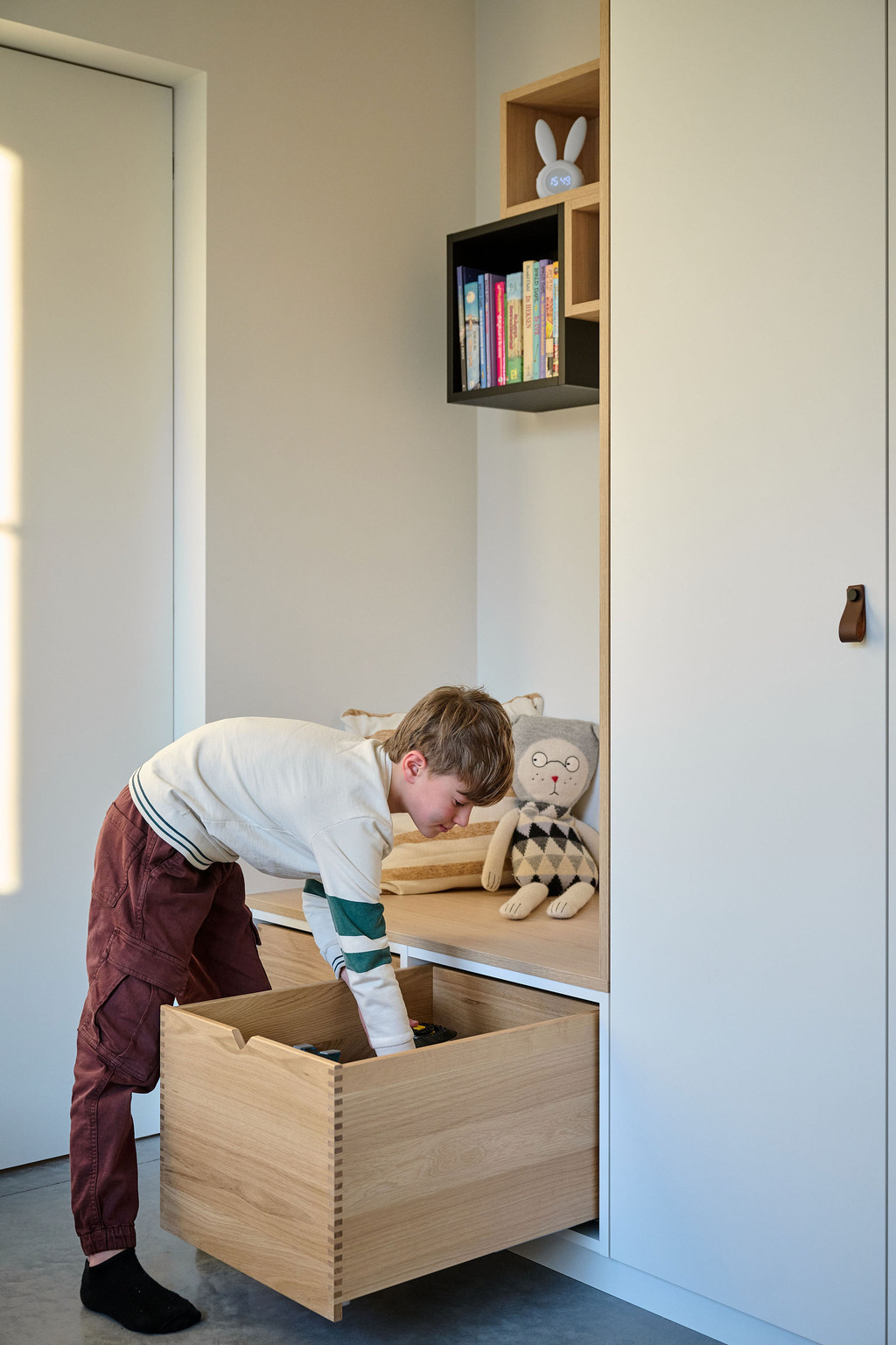 Chambre d'enfant avec tiroir profond