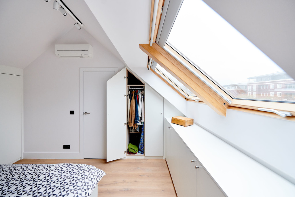 aménager chambre à coucher sur mesure sous pente