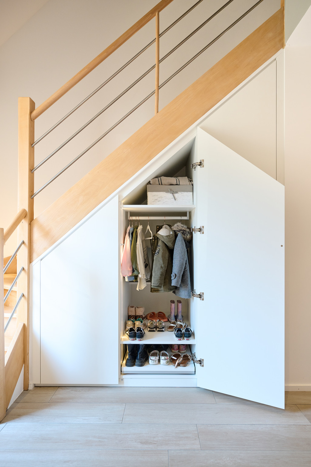 Vestiaire sur mesure sous pente