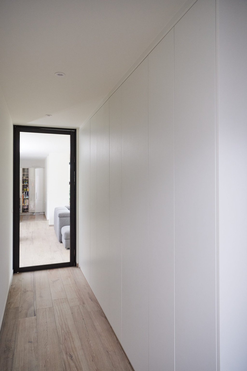 witte vestiaire halkast op maat