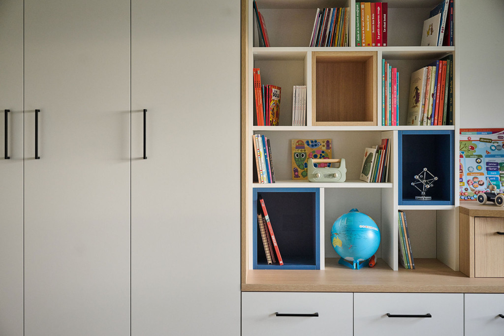 dressing et bibliothèque sur mesure chambre enfant