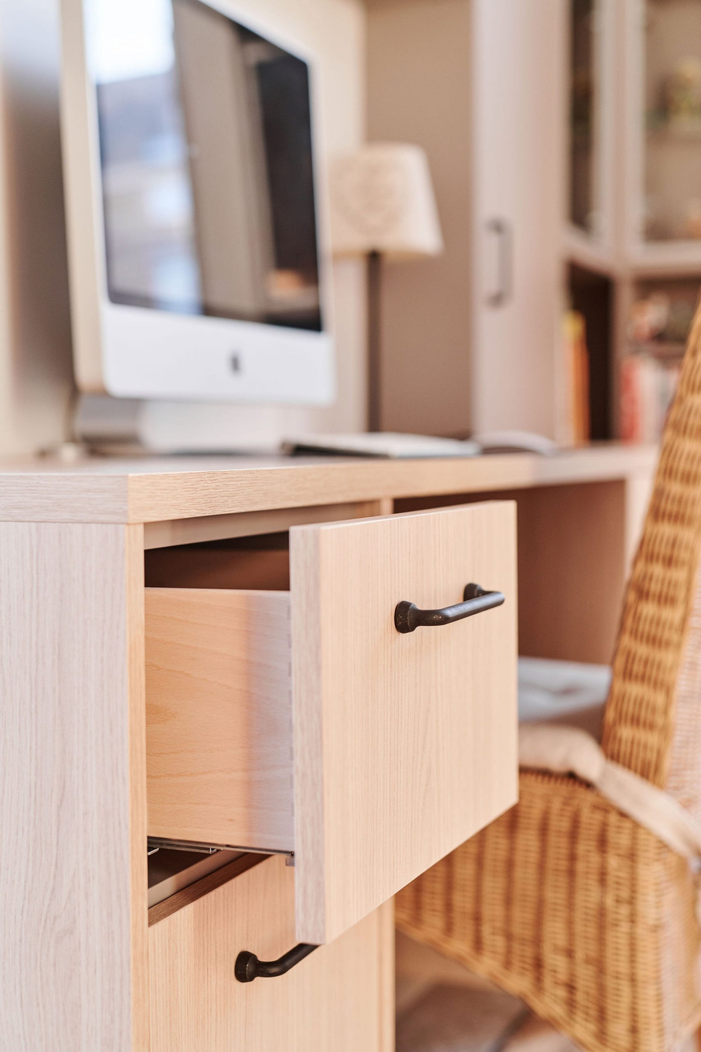 bureau inrichten kasten op maat camber