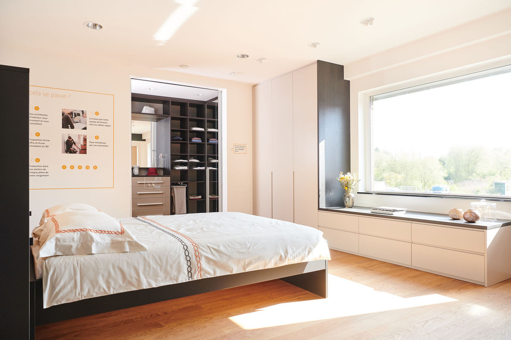 Slaapkamer met open dressing op maat in Rocourt