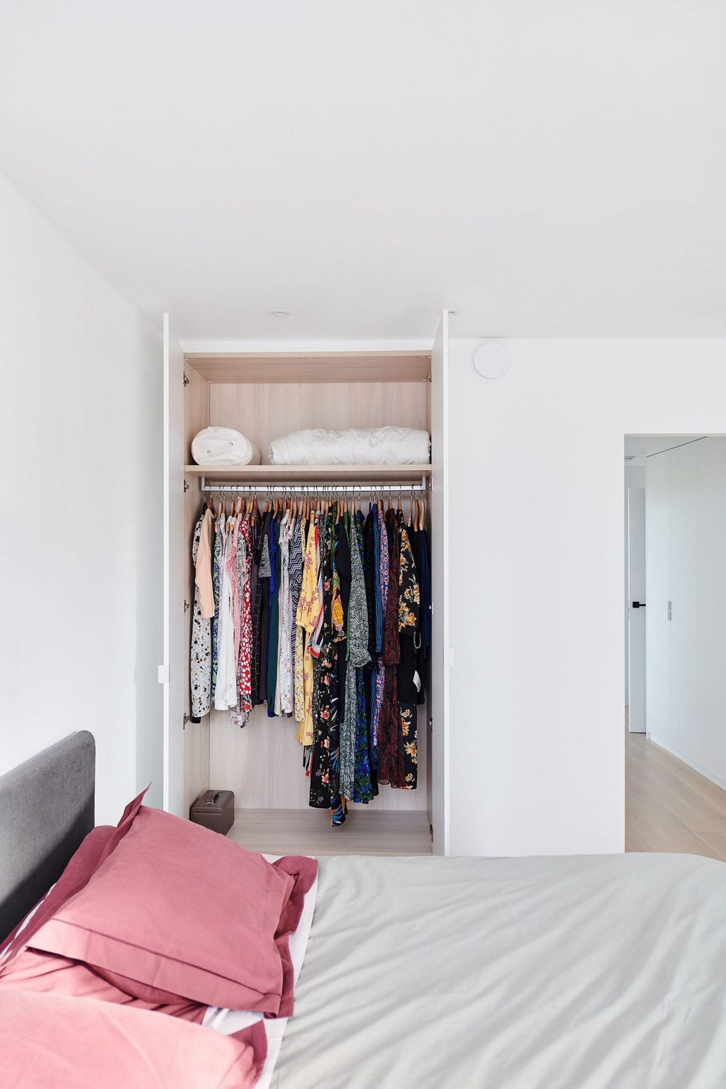 aménager chambre à coucher placard sur mesure