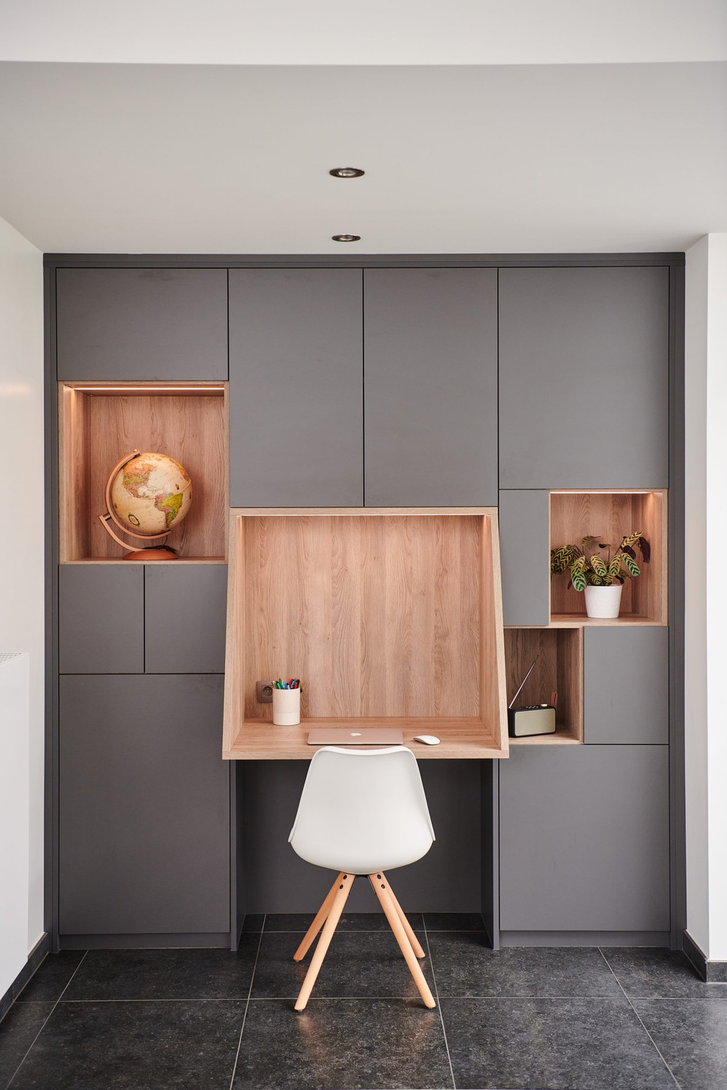 bureau encastré sur mesure à domicile