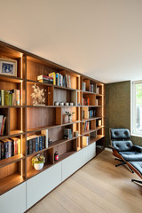 grande bibliothèque avec meubles bas sur mesure camber