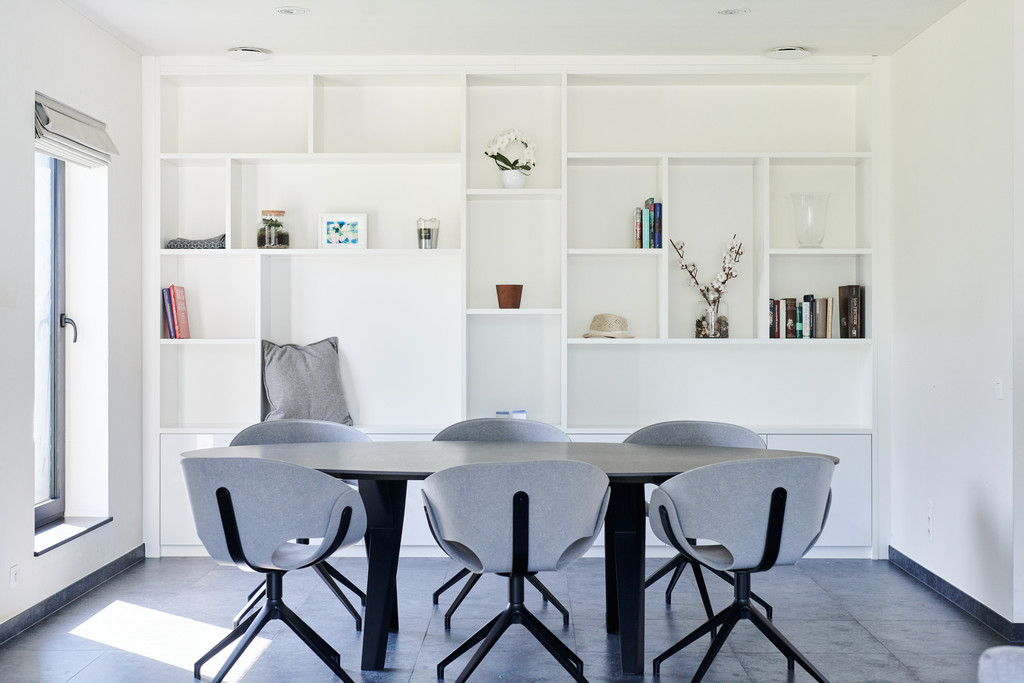 maatkast woonkamer