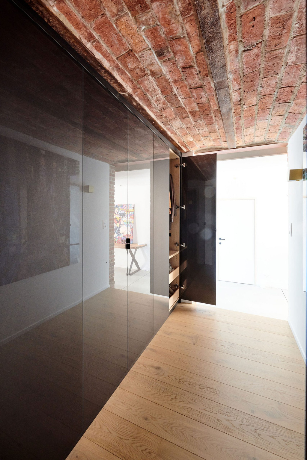 vestiaire noir miroir sur mesure