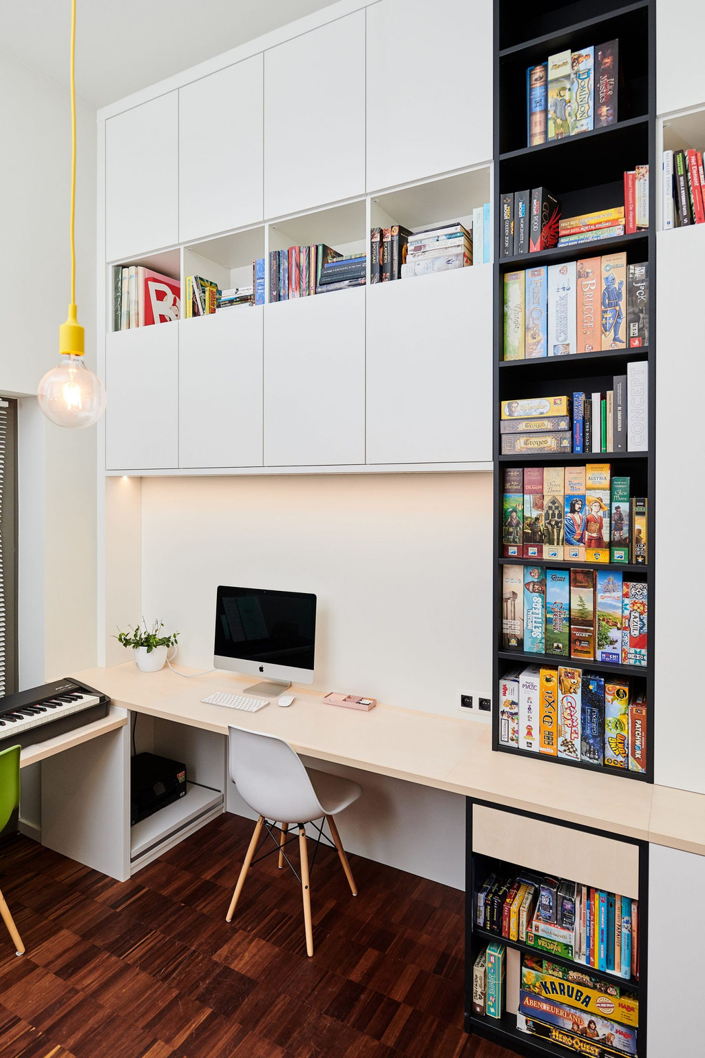 grote bureau inrichten kasten op maat