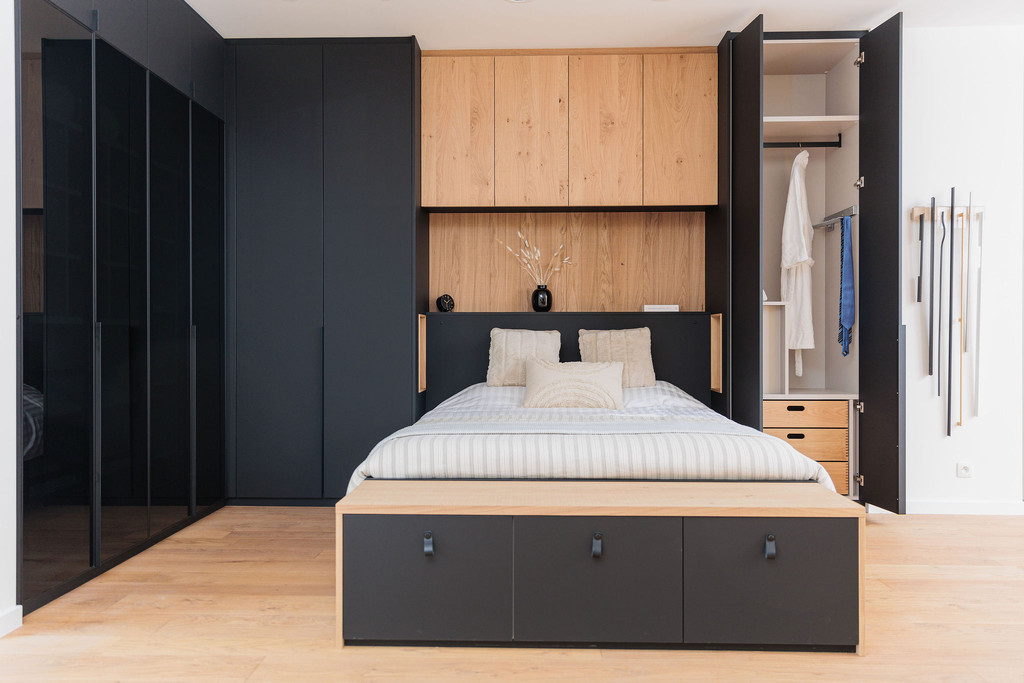 Slaapkamer op maat met dek kasten in Hasselt