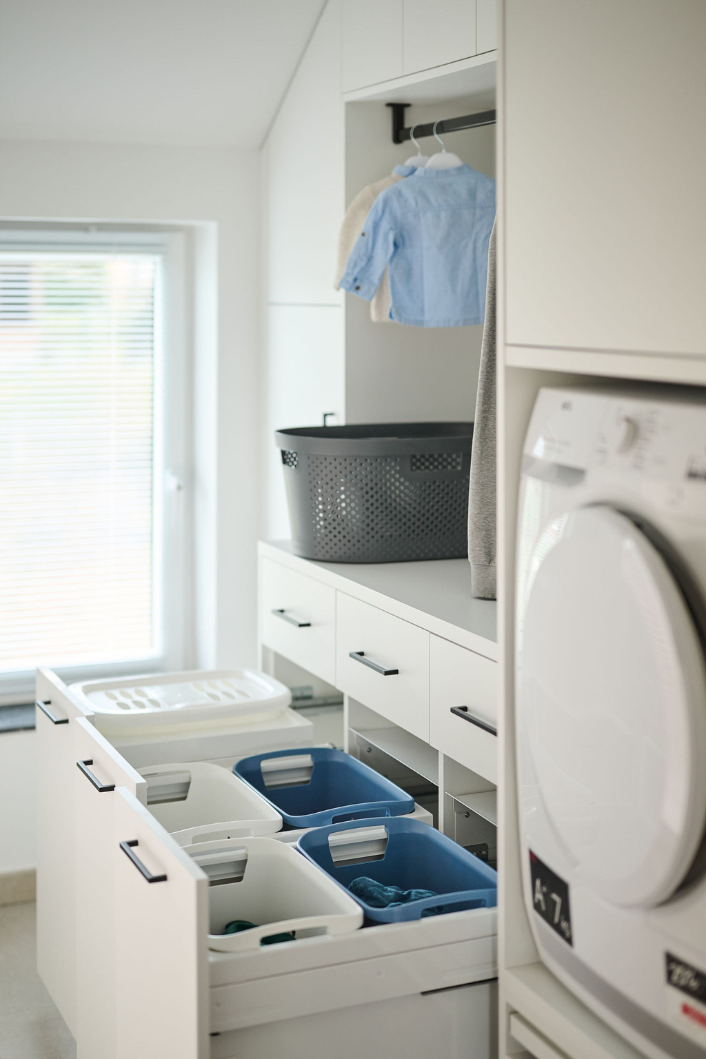 Meubles sur mesure buanderie optimisée