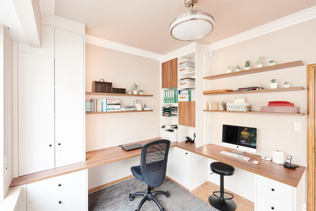 bureau inrichten kasten op maat