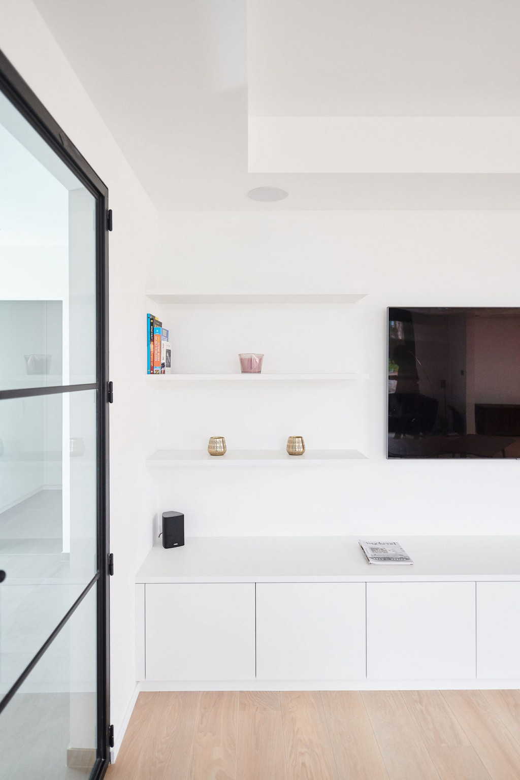 aménager meuble tv salon placards sur mesure
