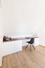 bureau inrichten kasten op maat