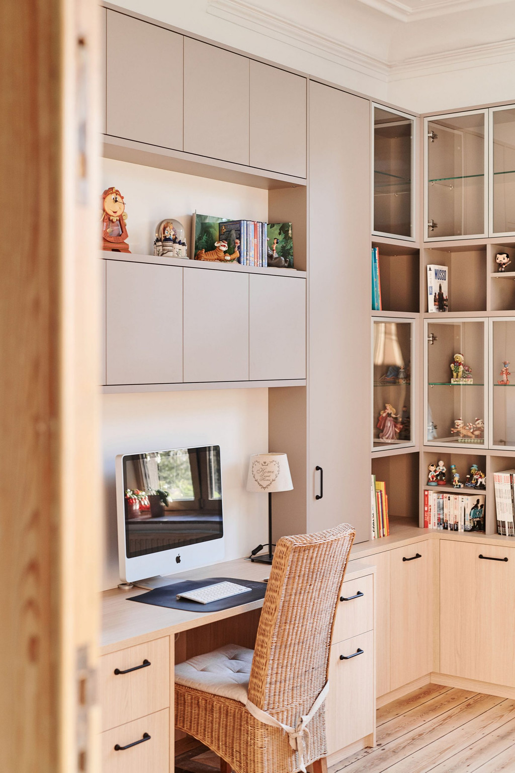 bureau inrichten kasten op maat camber